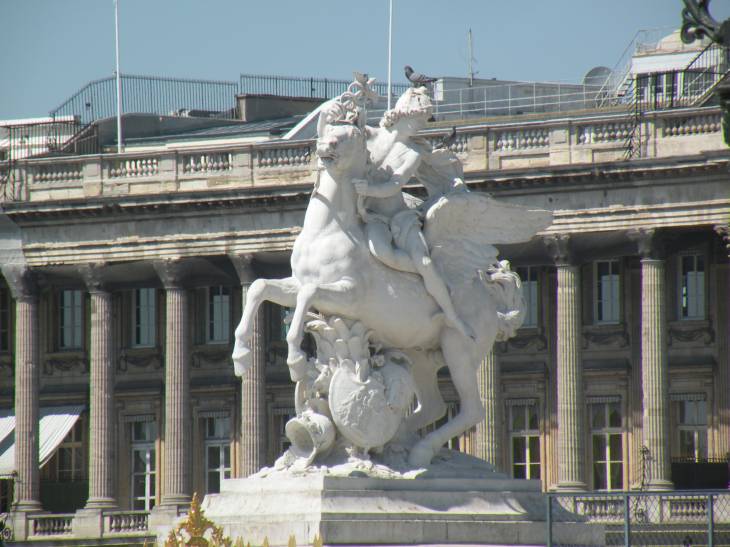  statue équestre , jardin des Tuileries